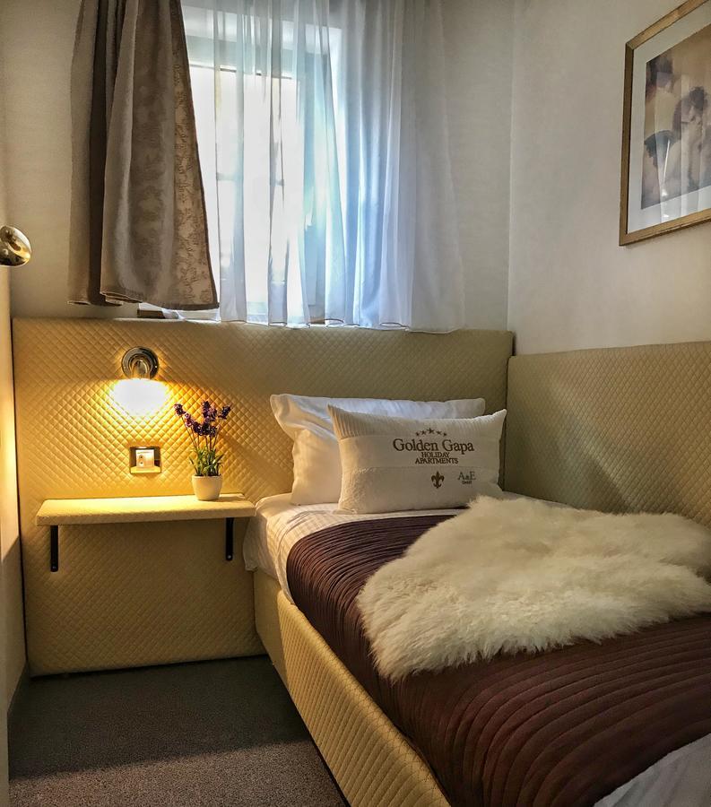 Golden Gapa Central Holiday House 14 Apartment การ์มิช-พาร์เทนเคียร์เชน ภายนอก รูปภาพ