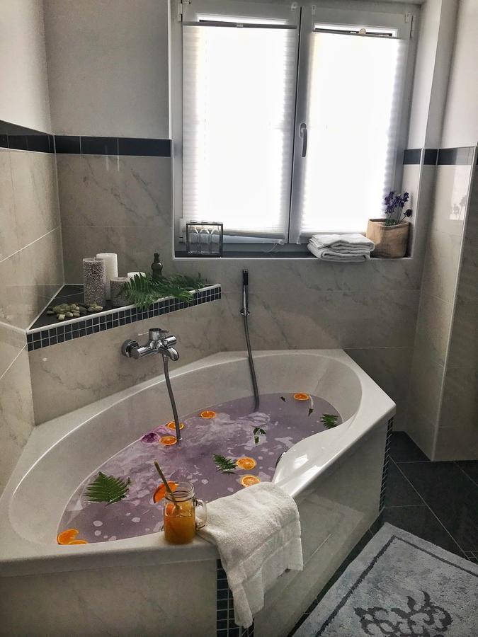 Golden Gapa Central Holiday House 14 Apartment การ์มิช-พาร์เทนเคียร์เชน ภายนอก รูปภาพ